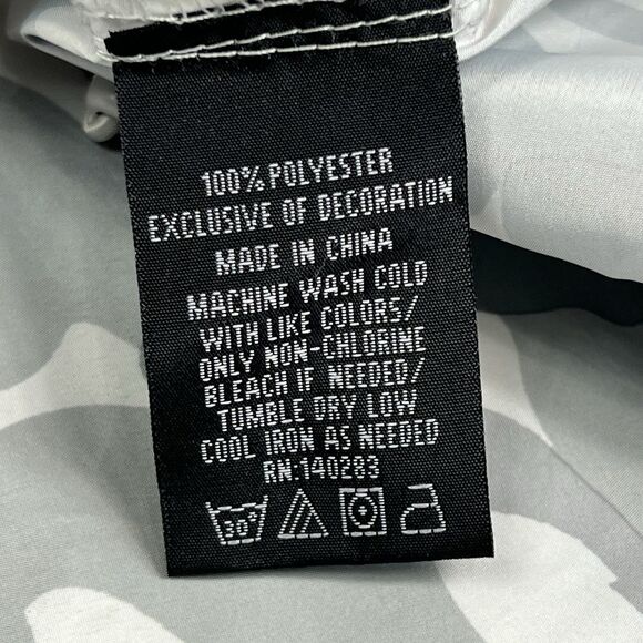 Beautiful Giant Gray Camo Packable Hooded Full Zip Windbreaker Jacket Mens Large - Picture 8 of 9